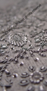 Broderie indienne ornée de perles